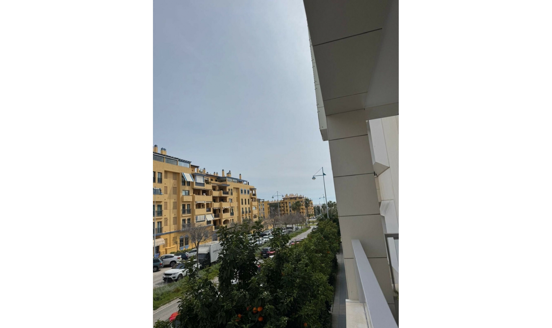 Resale - Apartment -
San Pedro de Alcántara