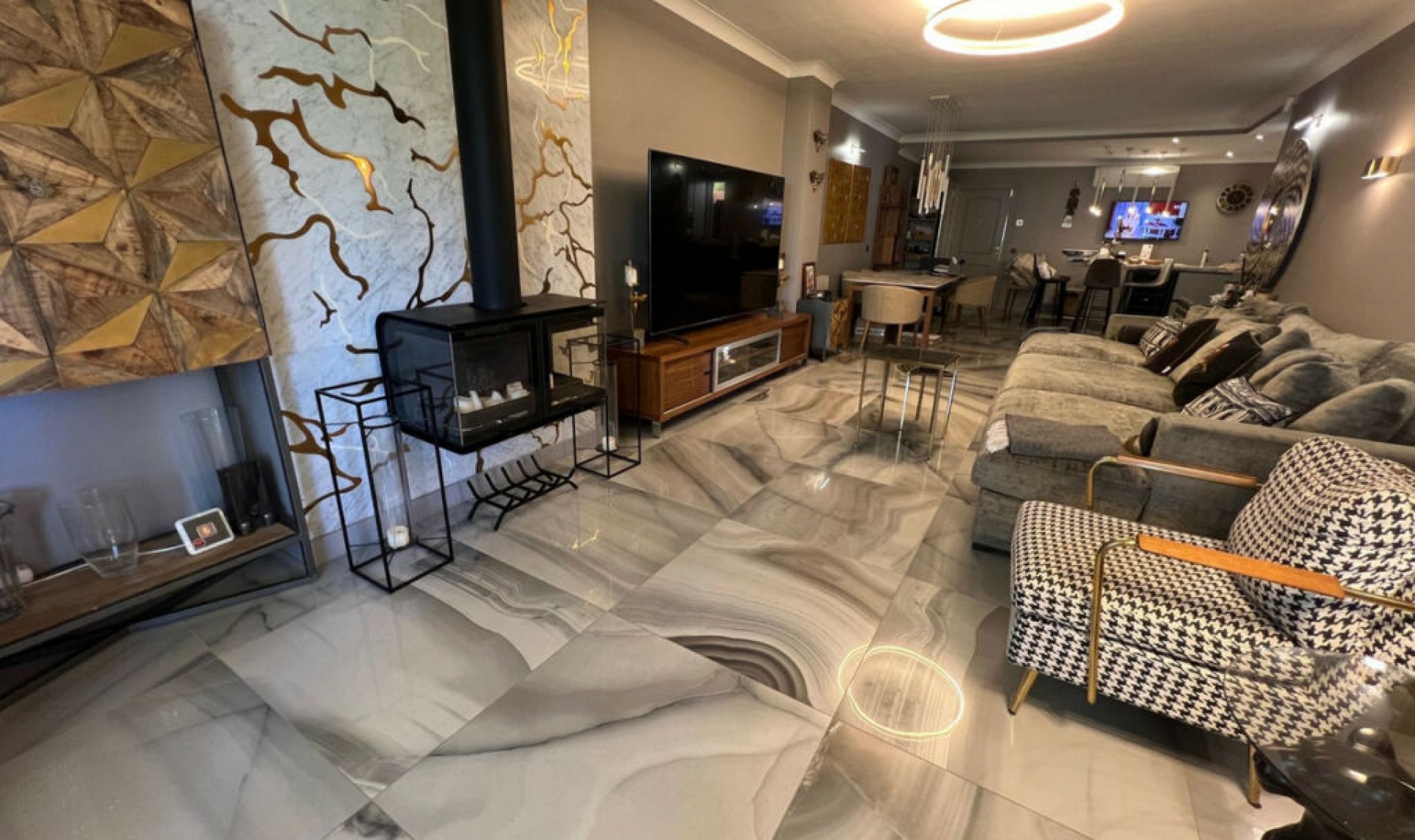 Resale - Apartment -
San Pedro de Alcántara