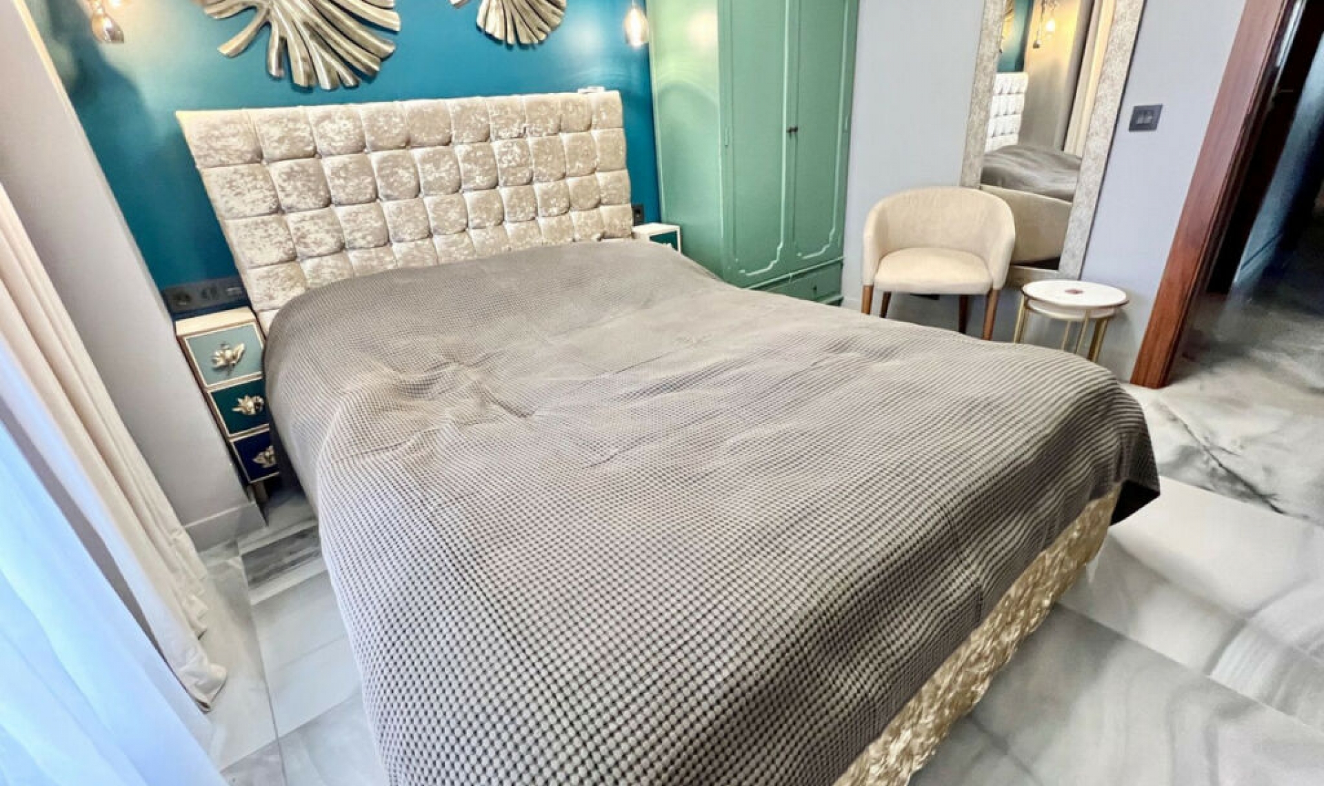 Resale - Apartment -
San Pedro de Alcántara