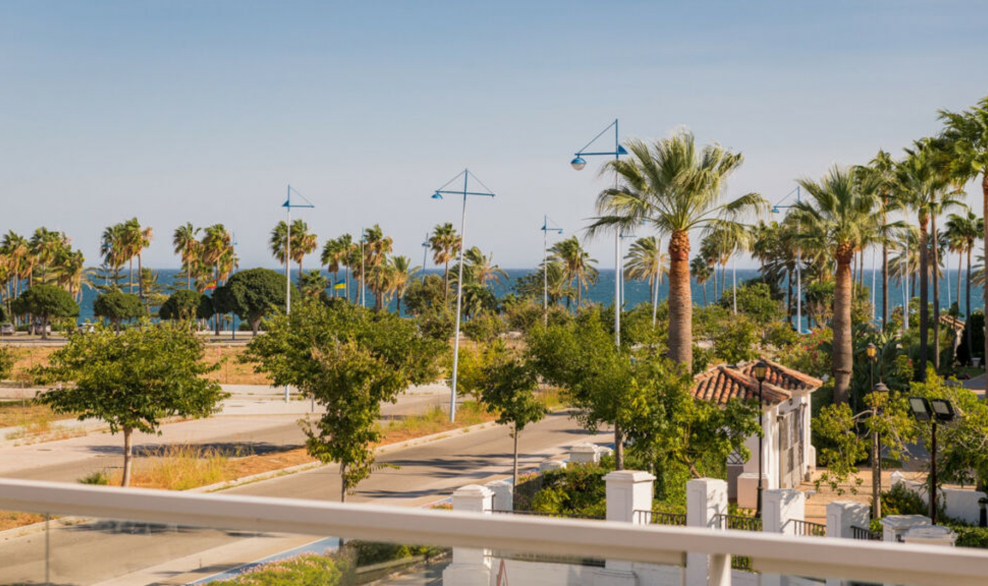 Resale - Apartment -
San Pedro de Alcántara