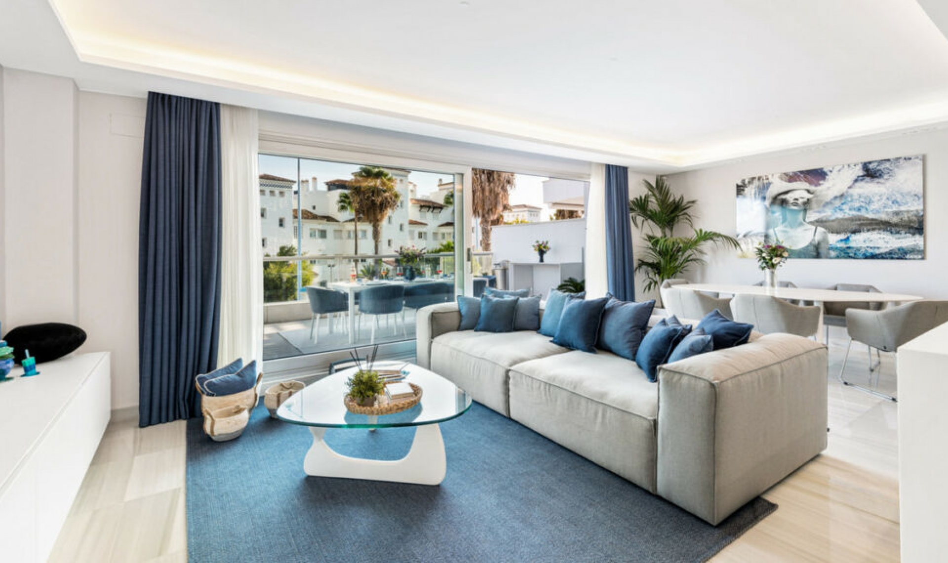 Resale - Apartment -
San Pedro de Alcántara