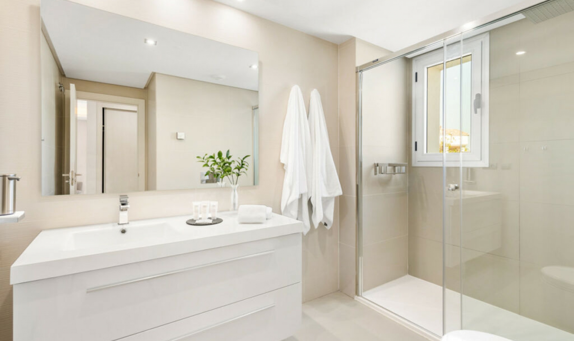 Resale - Apartment -
San Pedro de Alcántara