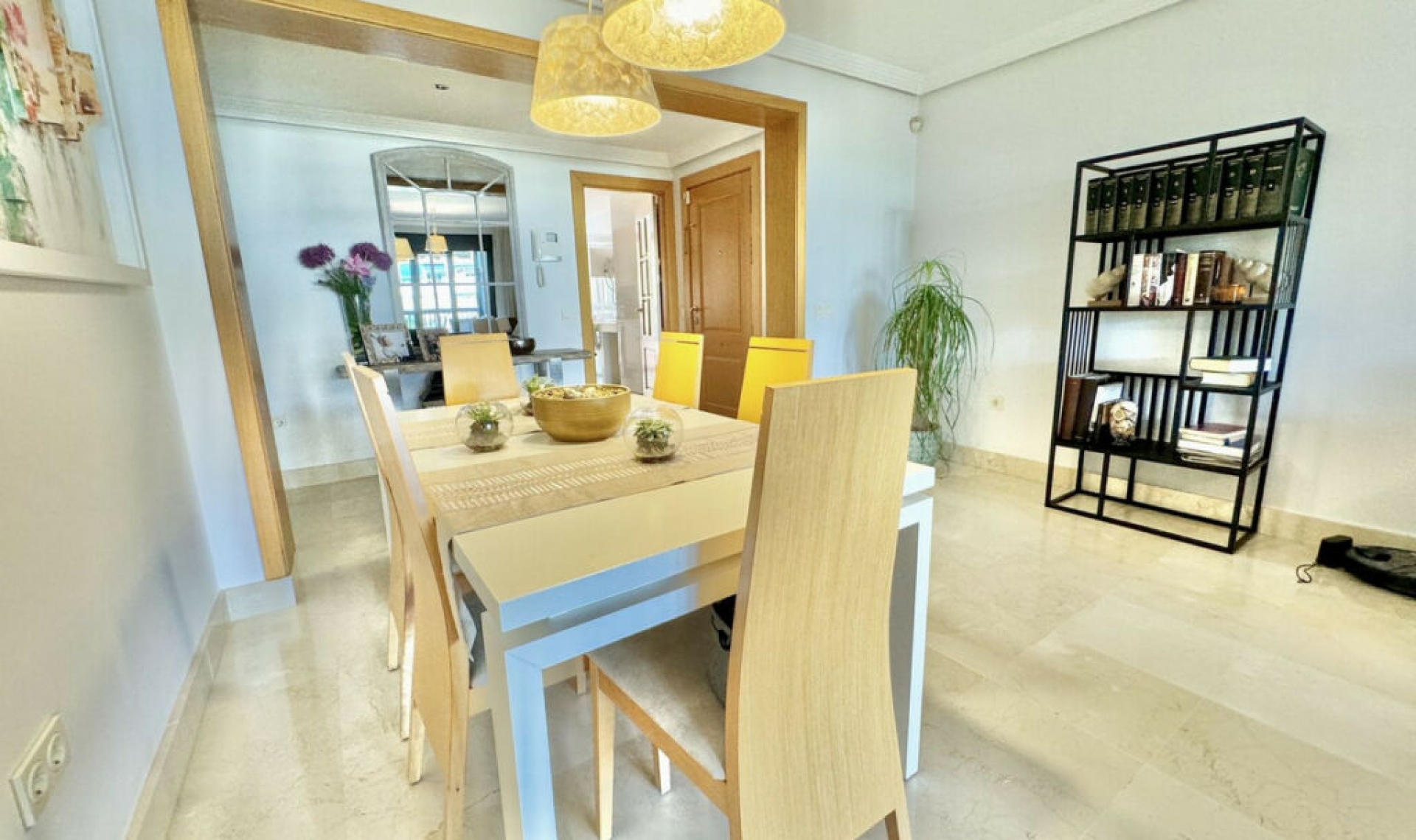 Resale - Apartment -
San Pedro de Alcántara