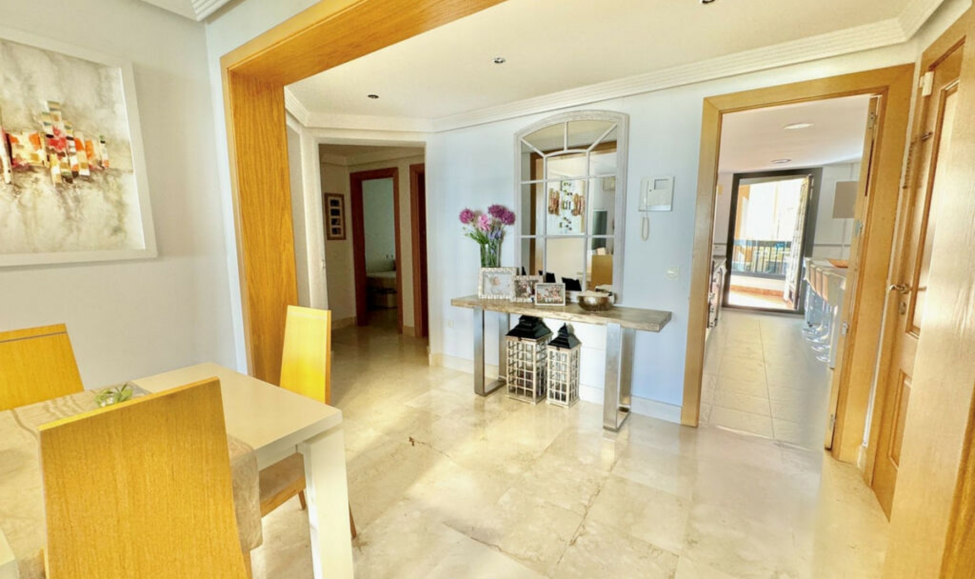 Resale - Apartment -
San Pedro de Alcántara