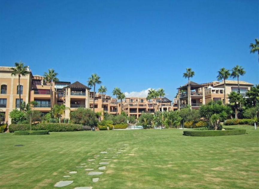 Resale - Apartment -
San Pedro de Alcántara