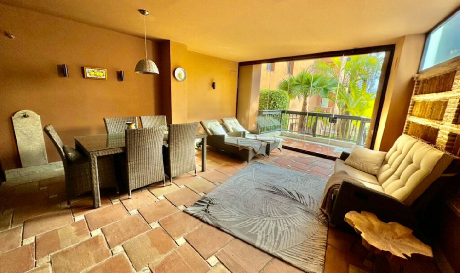 Resale - Apartment -
San Pedro de Alcántara