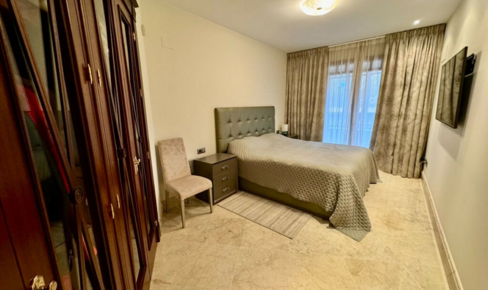 Resale - Apartment -
San Pedro de Alcántara