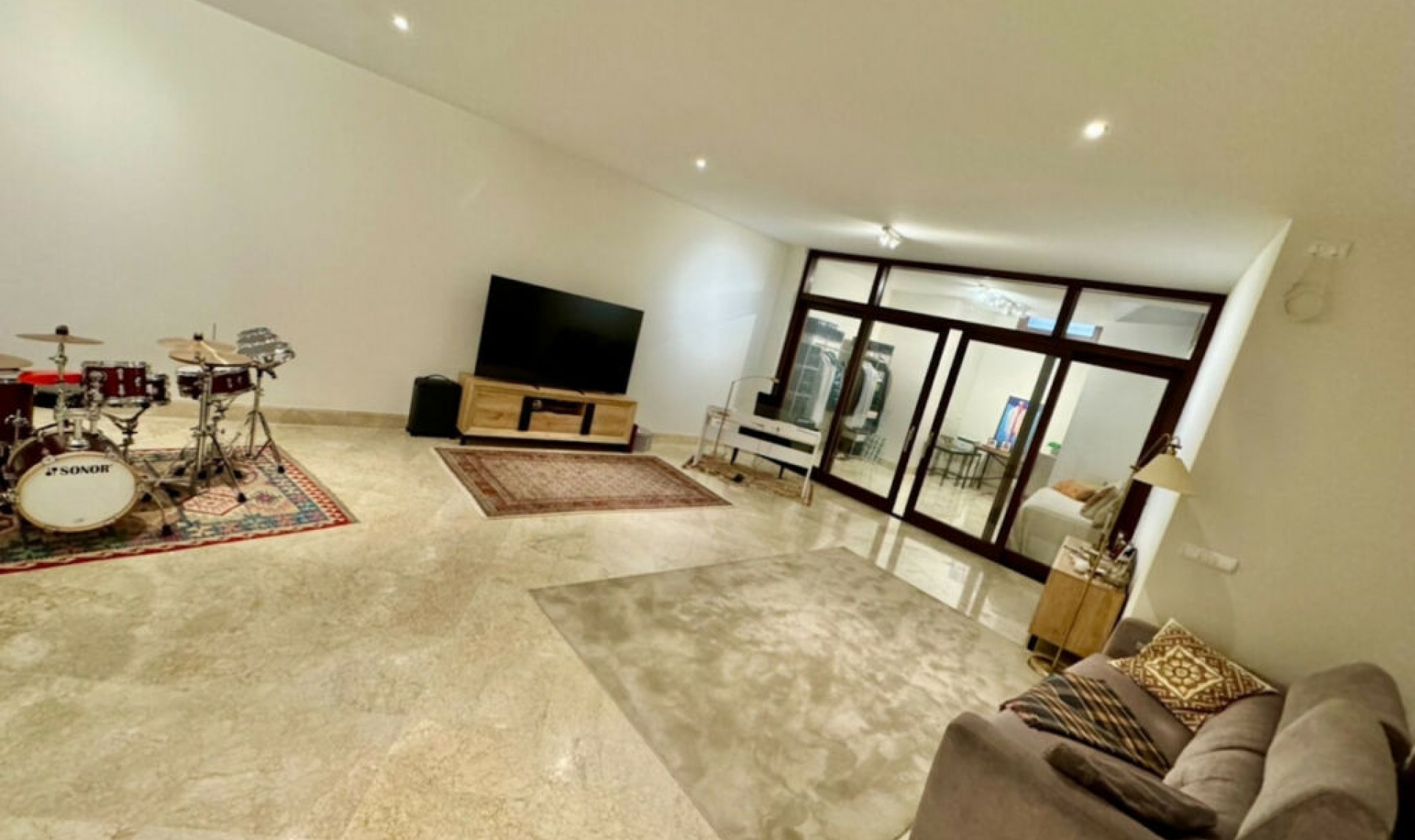 Resale - Apartment -
San Pedro de Alcántara