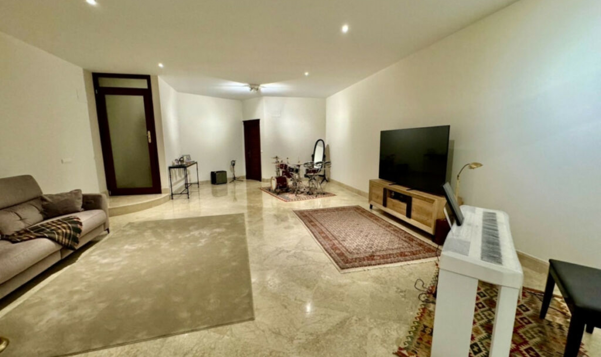 Resale - Apartment -
San Pedro de Alcántara