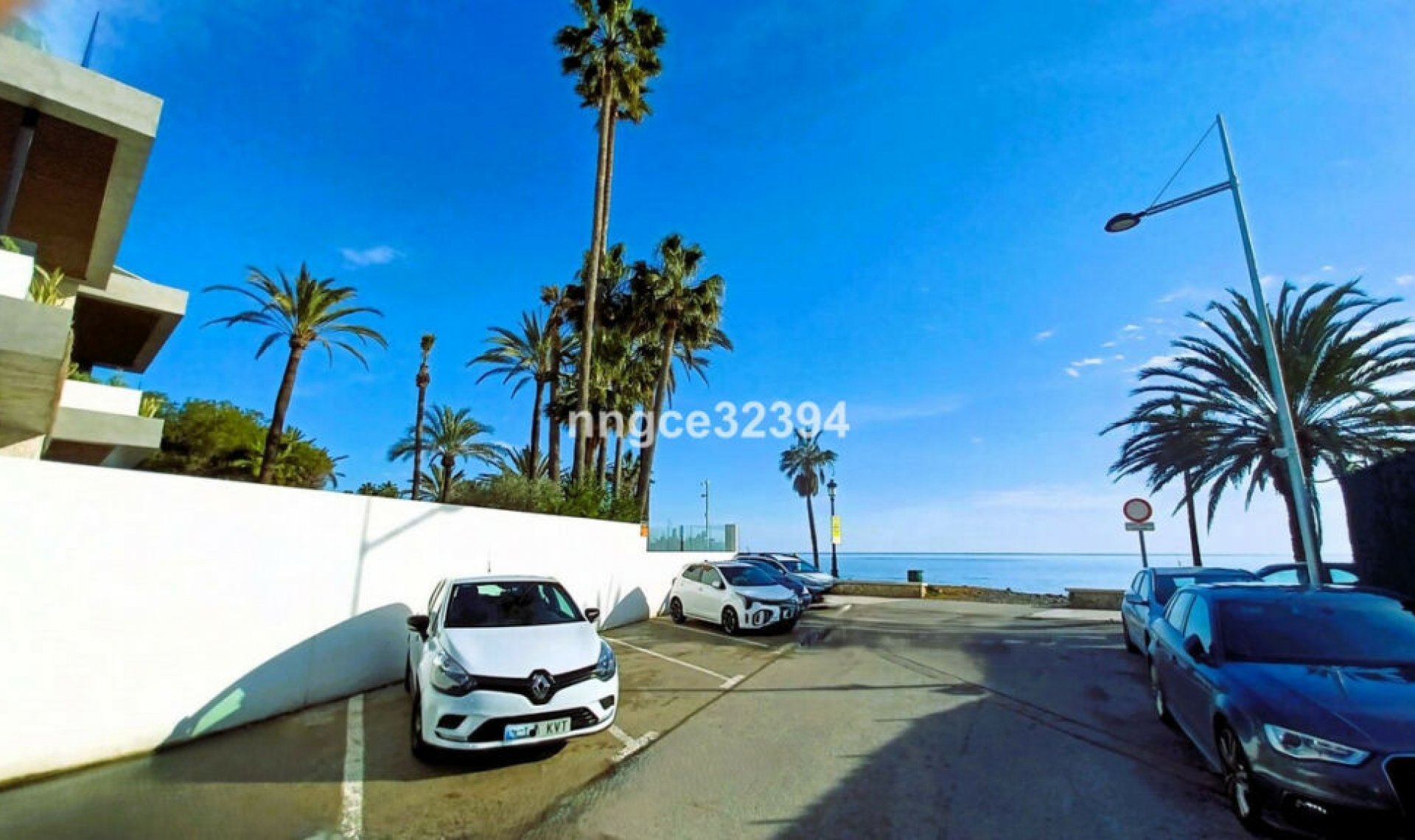 Resale - Apartment -
San Pedro de Alcántara