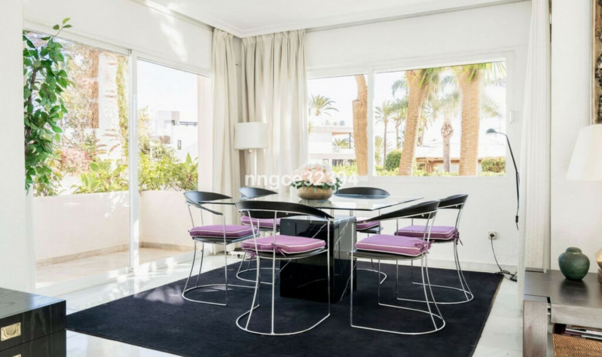 Resale - Apartment -
San Pedro de Alcántara