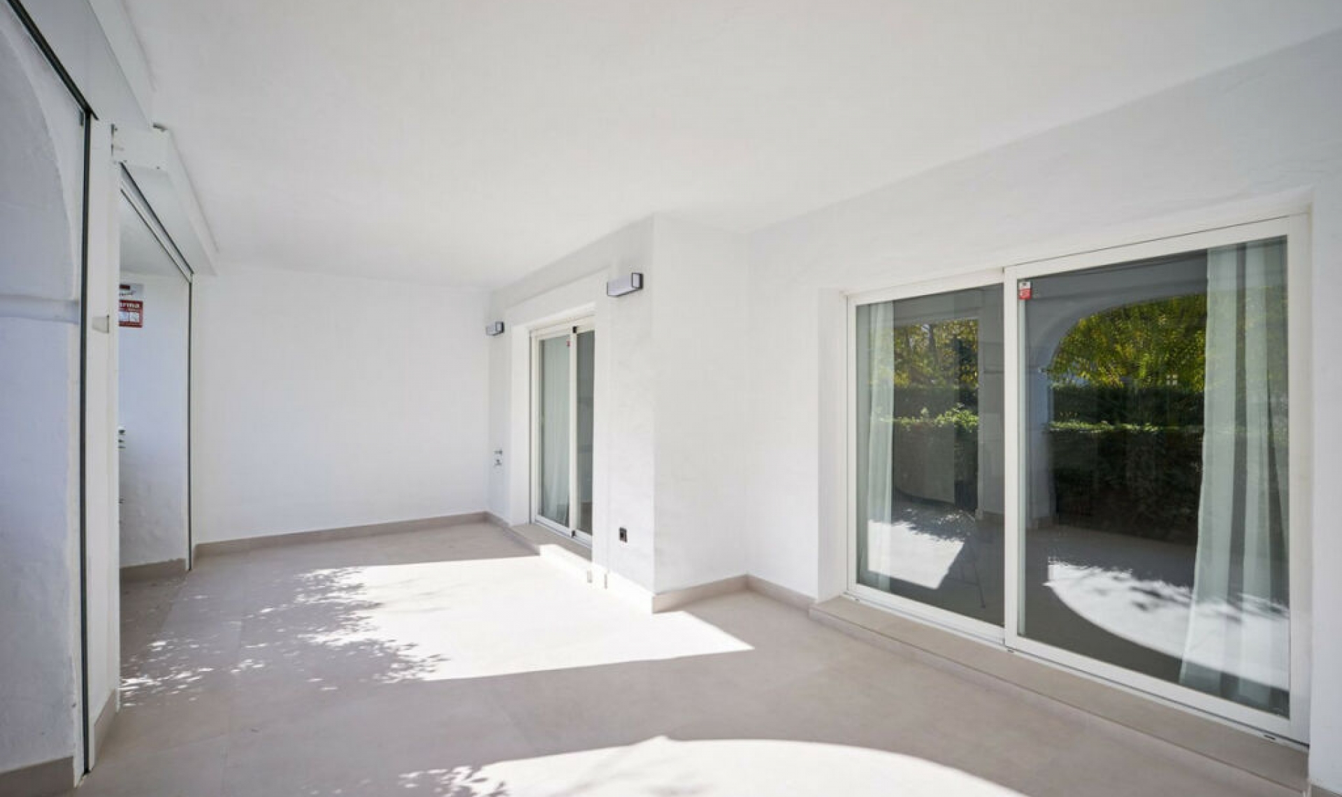 Resale - Apartment -
San Pedro de Alcántara