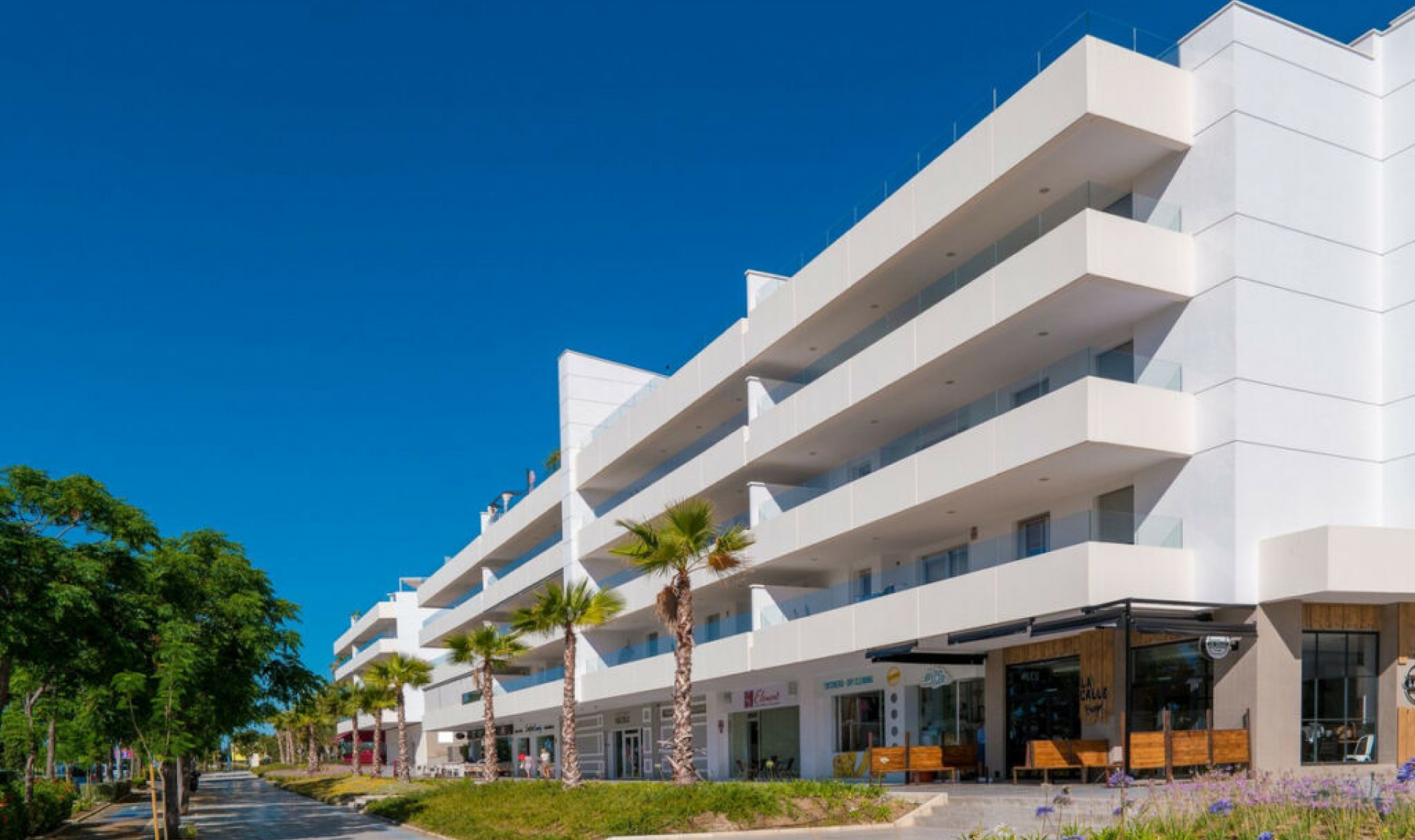 Resale - Apartment -
San Pedro de Alcántara