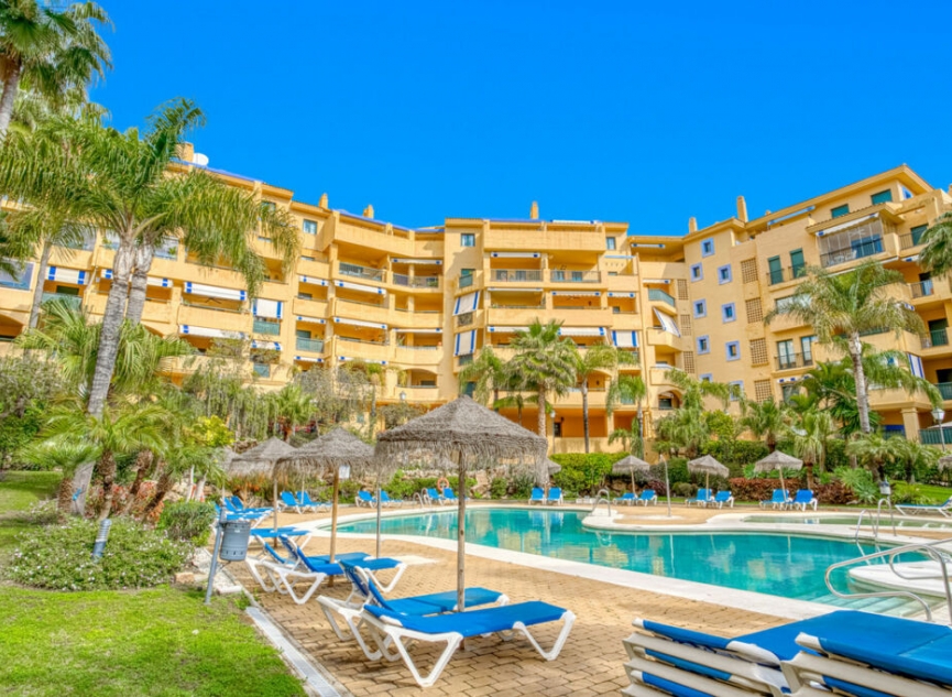Resale - Apartment -
San Pedro de Alcántara
