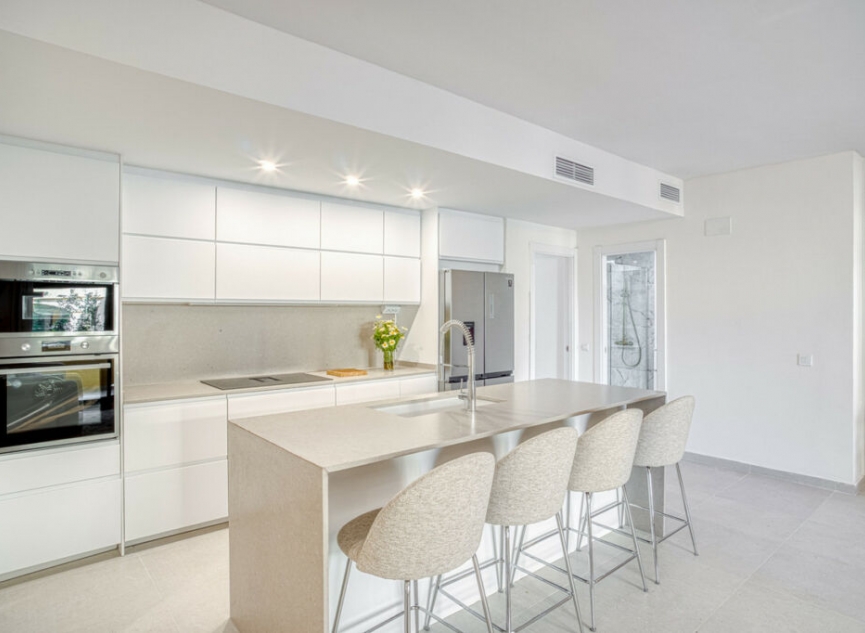 Resale - Apartment -
San Pedro de Alcántara