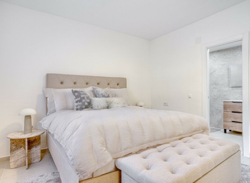 Resale - Apartment -
San Pedro de Alcántara