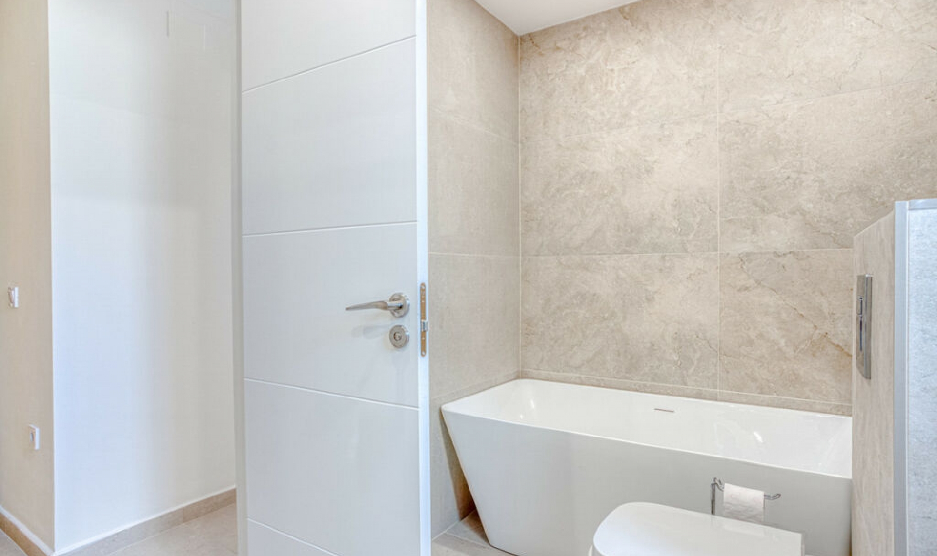 Resale - Apartment -
San Pedro de Alcántara