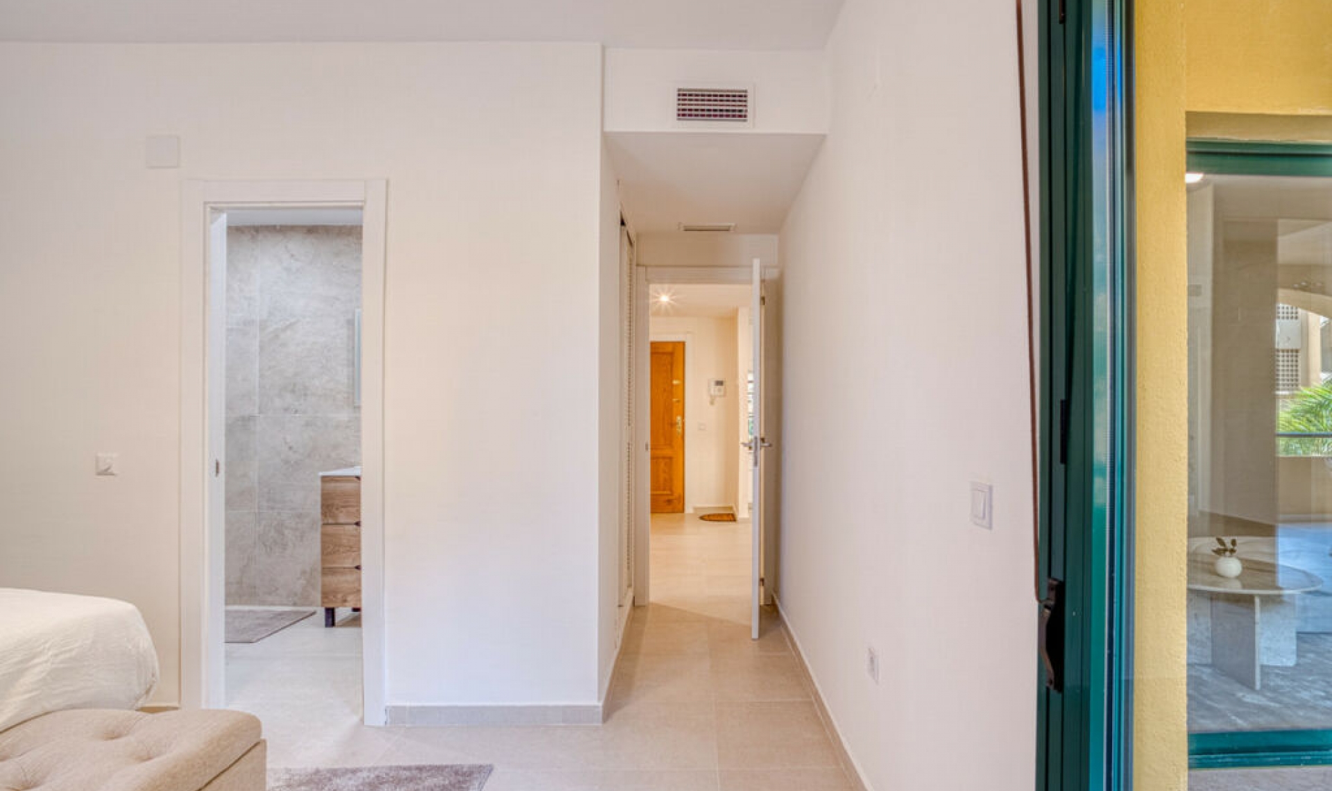 Resale - Apartment -
San Pedro de Alcántara