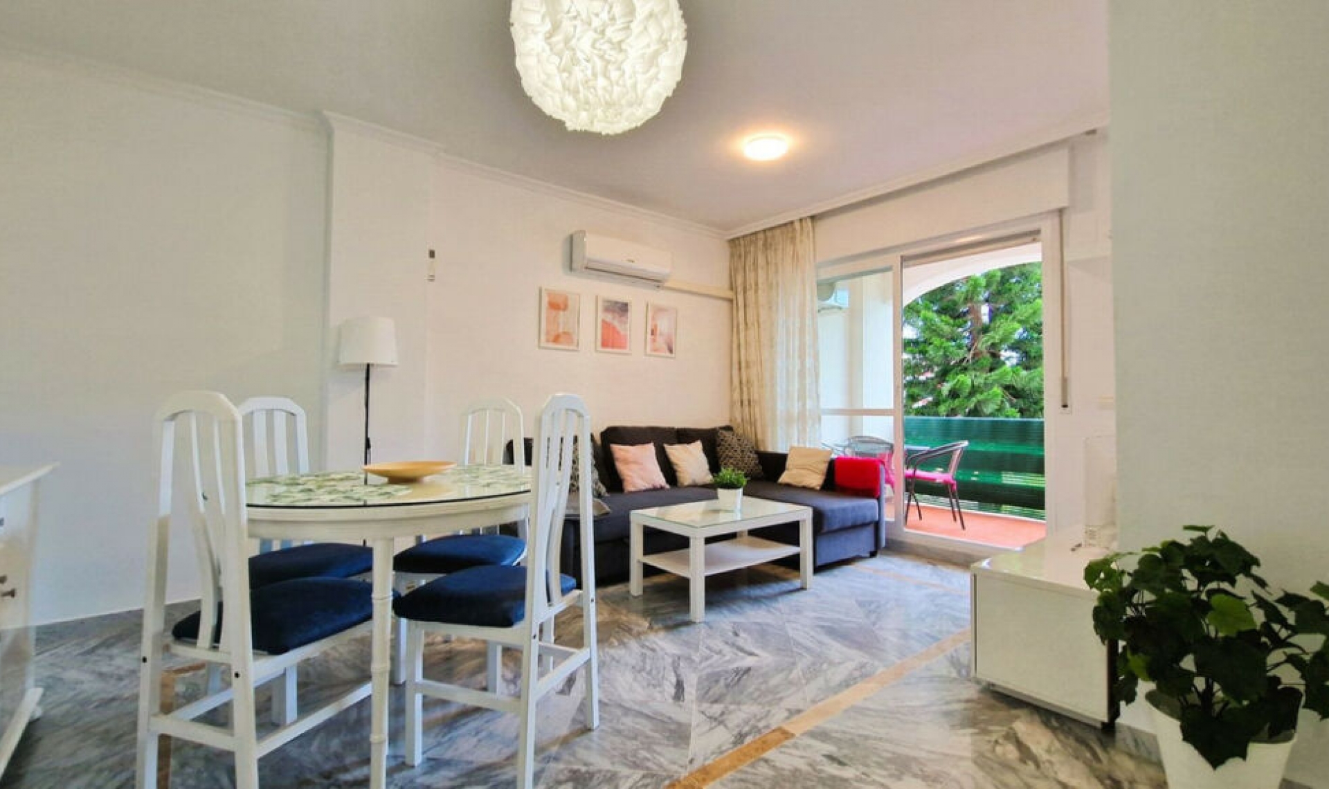 Resale - Apartment -
San Pedro de Alcántara