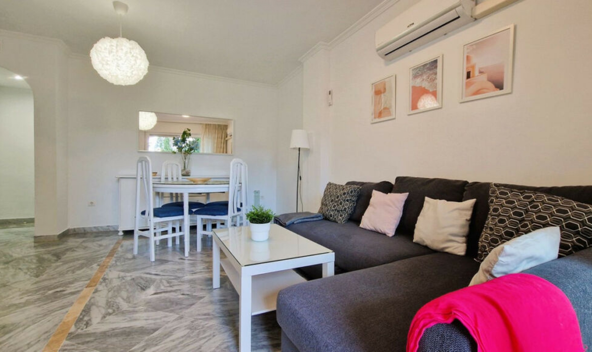 Resale - Apartment -
San Pedro de Alcántara