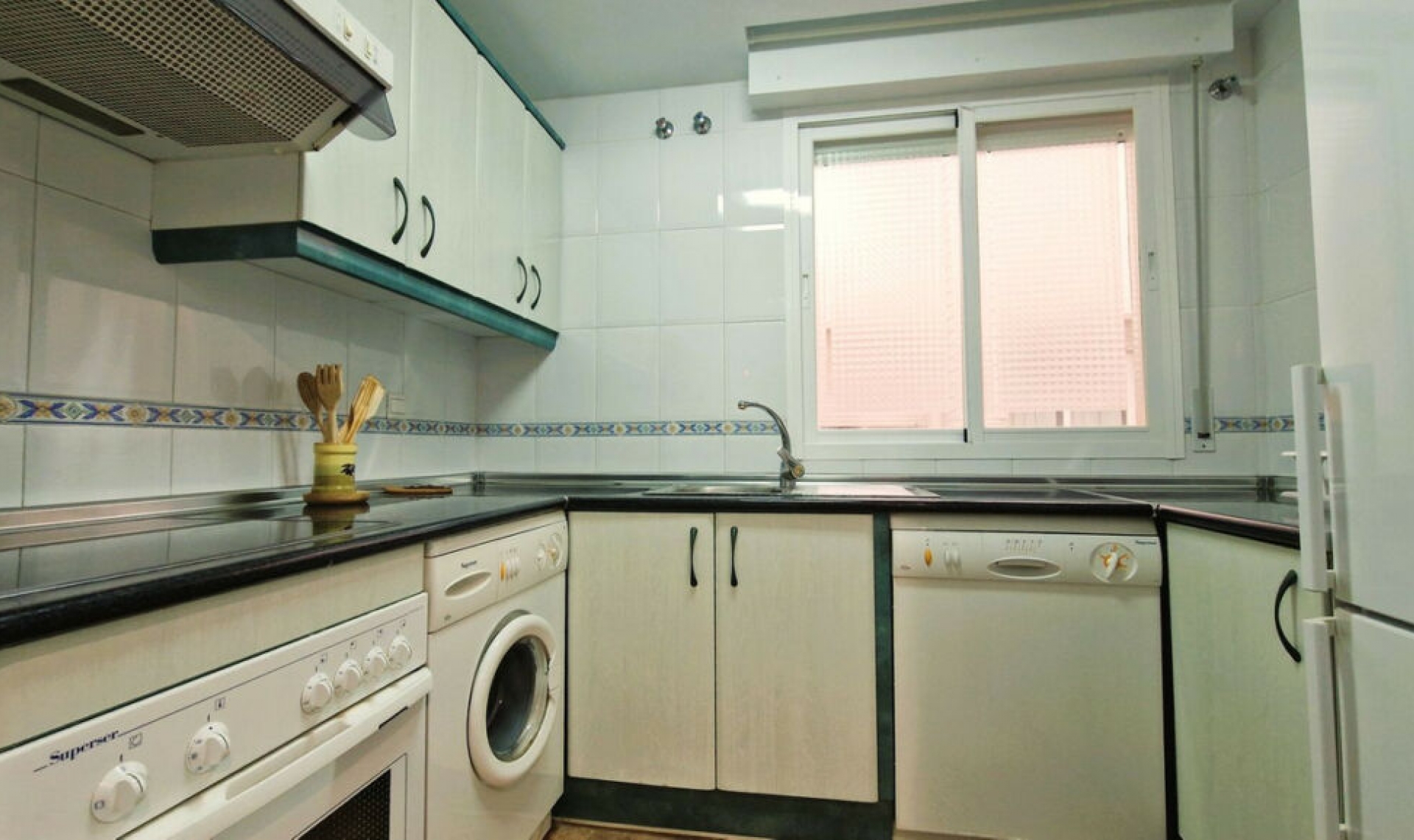 Resale - Apartment -
San Pedro de Alcántara