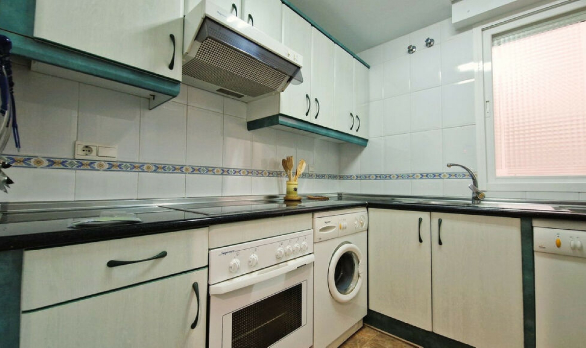 Resale - Apartment -
San Pedro de Alcántara