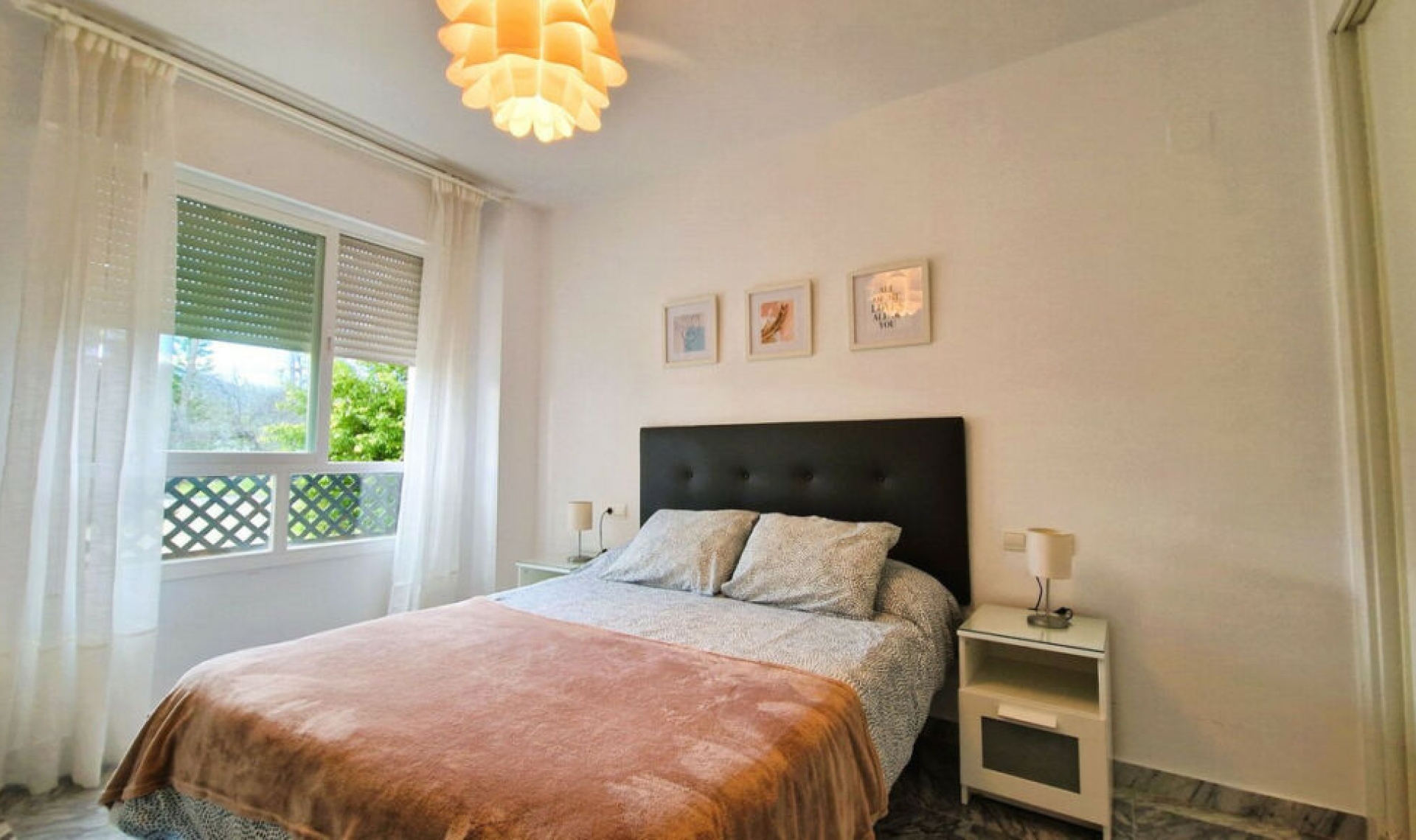 Resale - Apartment -
San Pedro de Alcántara