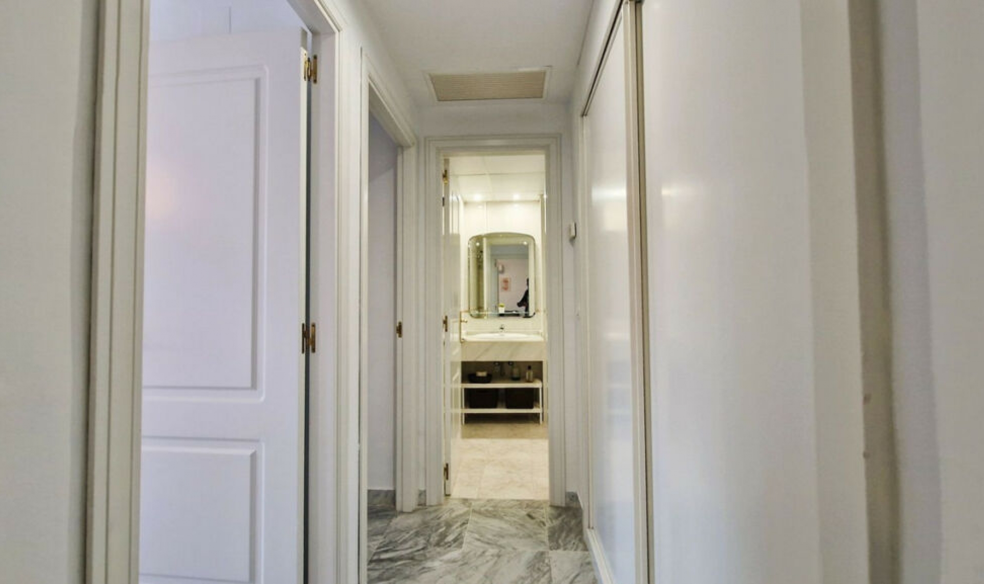 Resale - Apartment -
San Pedro de Alcántara