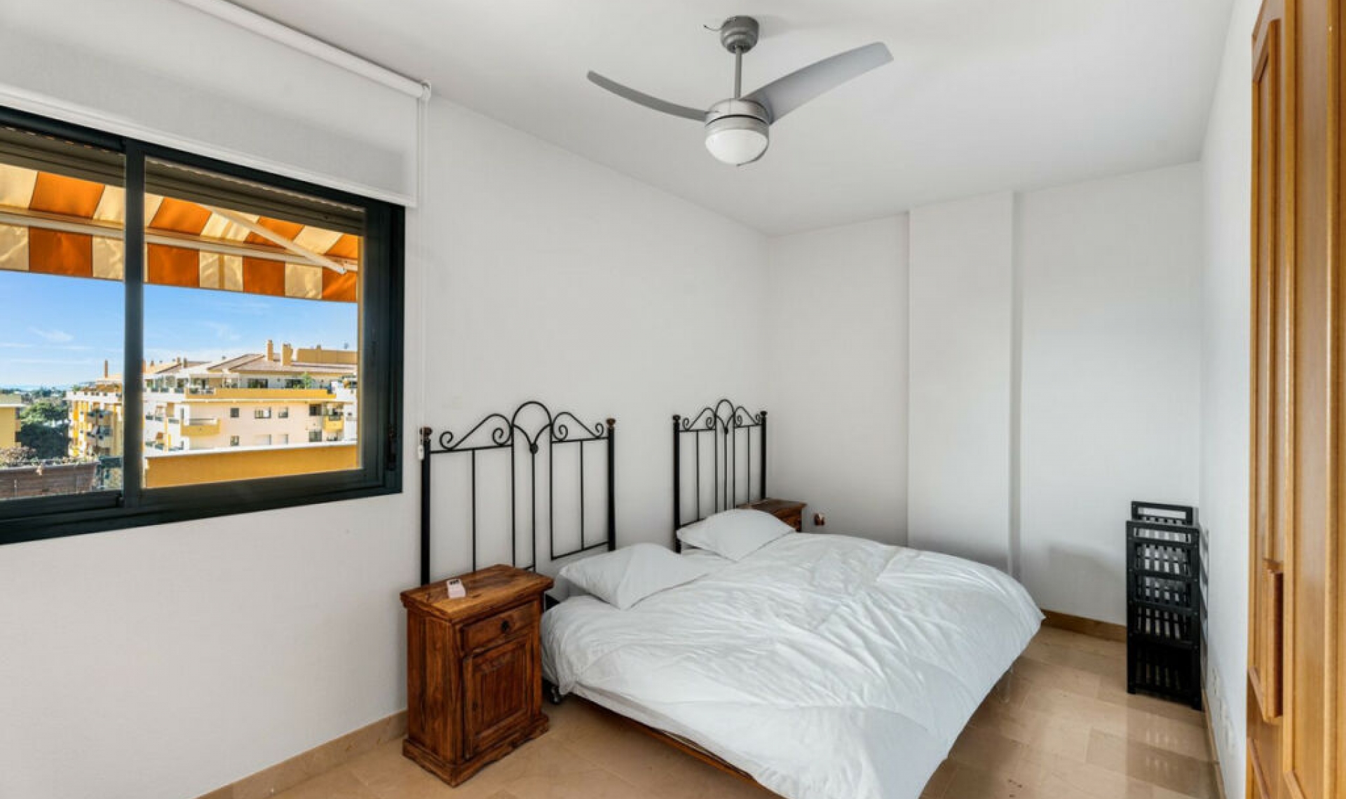 Resale - Apartment -
San Pedro de Alcántara