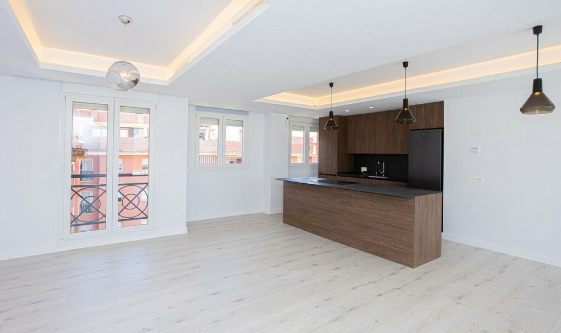 Resale - Apartment -
San Pedro de Alcántara