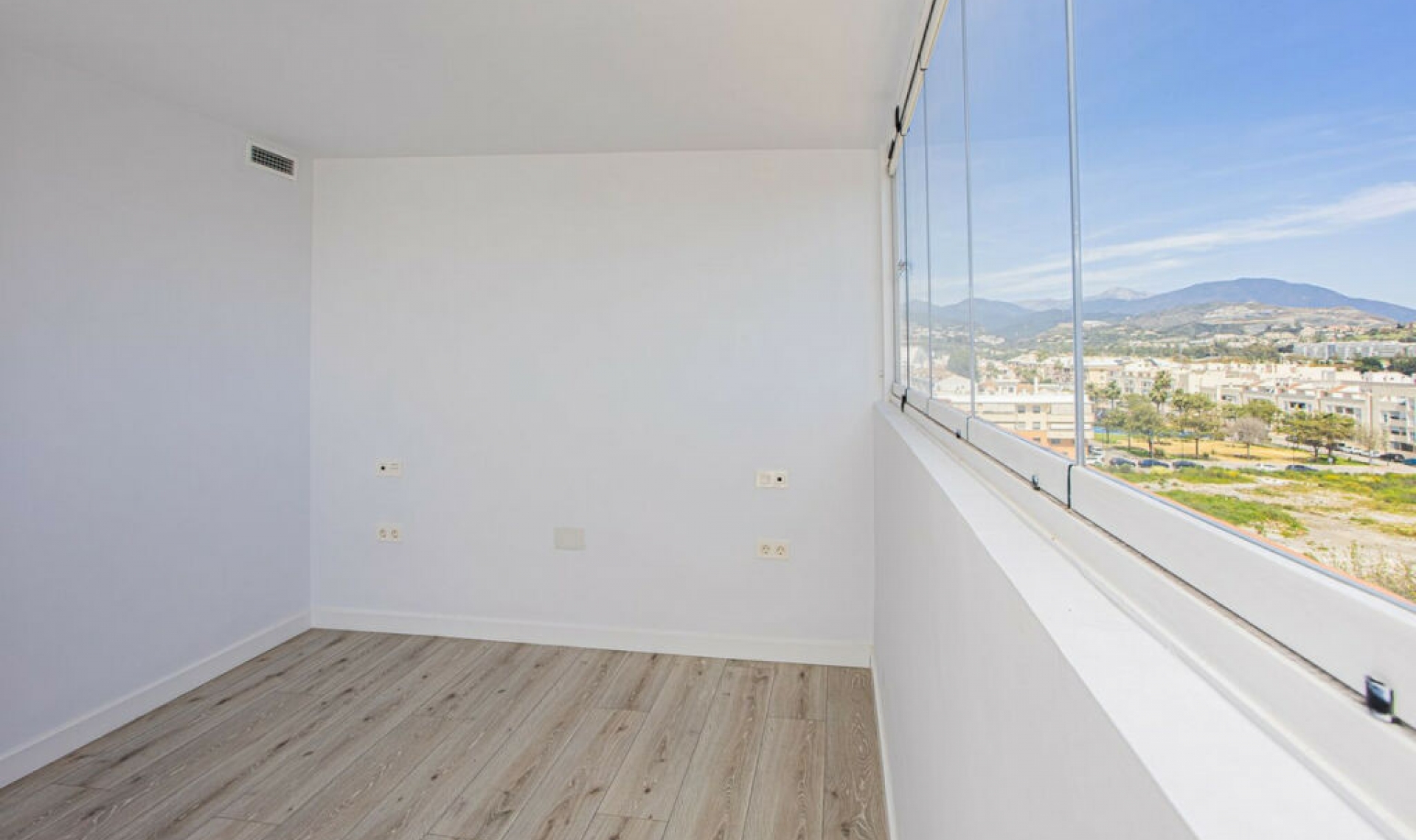 Resale - Apartment -
San Pedro de Alcántara