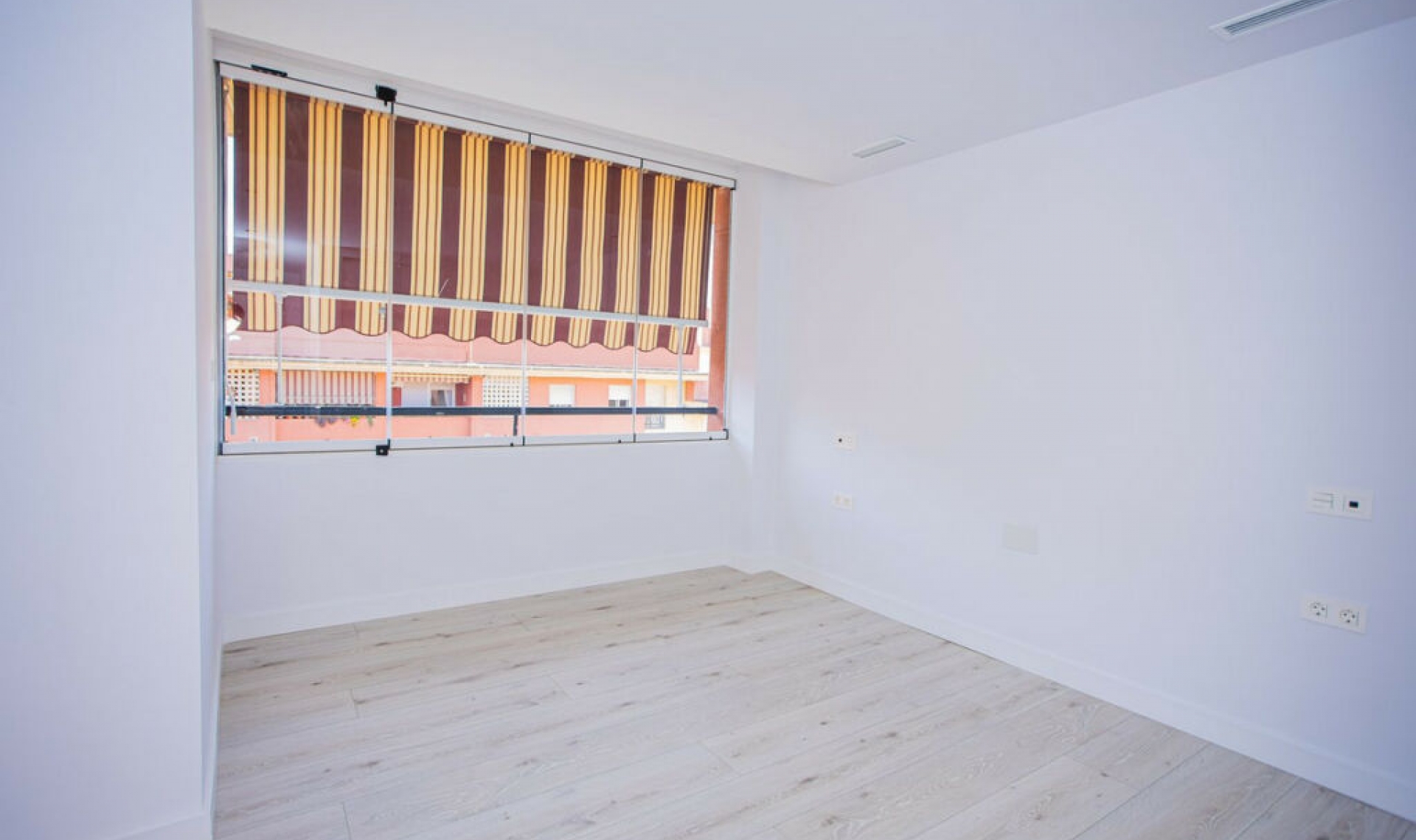 Resale - Apartment -
San Pedro de Alcántara