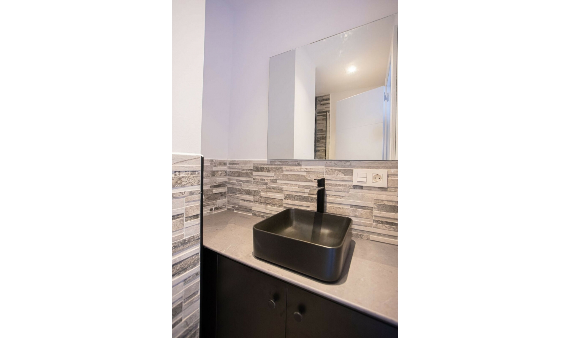 Resale - Apartment -
San Pedro de Alcántara