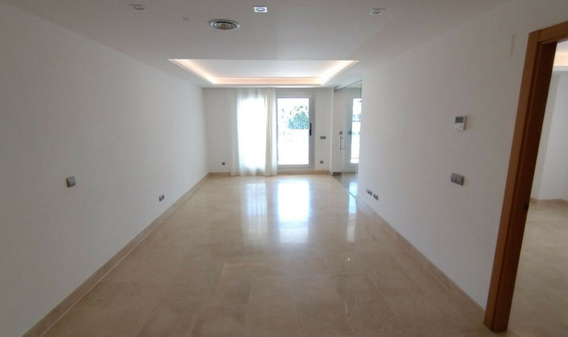 Resale - Apartment -
San Pedro de Alcántara