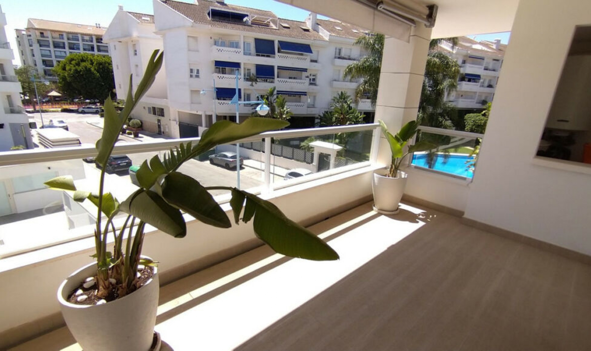 Resale - Apartment -
San Pedro de Alcántara
