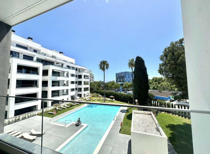 Resale - Apartment -
San Pedro de Alcántara