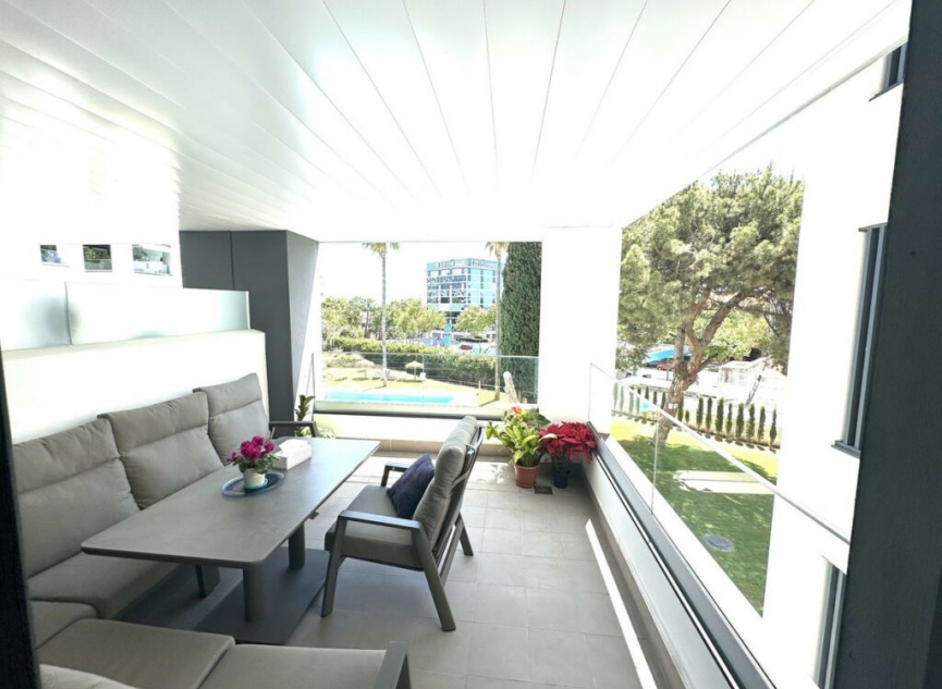 Resale - Apartment -
San Pedro de Alcántara