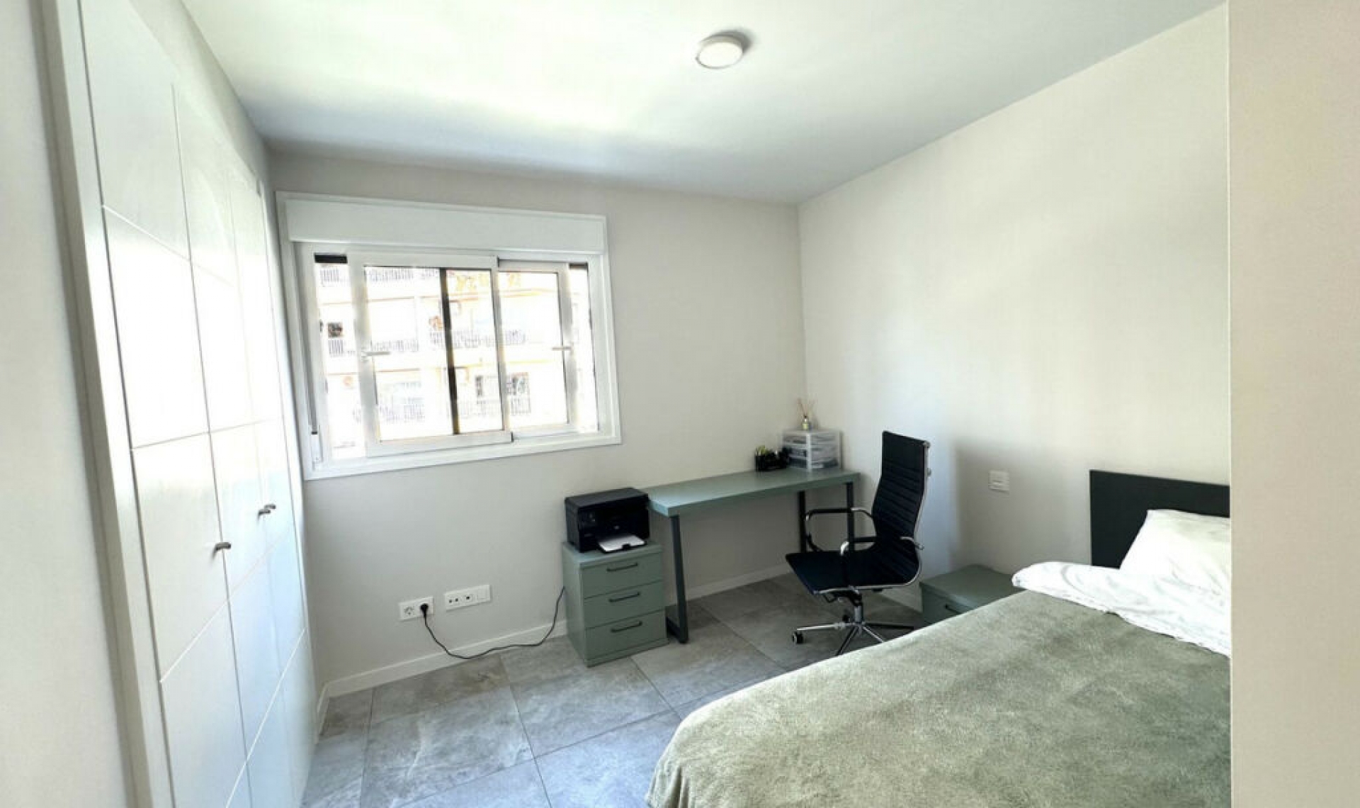 Resale - Apartment -
San Pedro de Alcántara