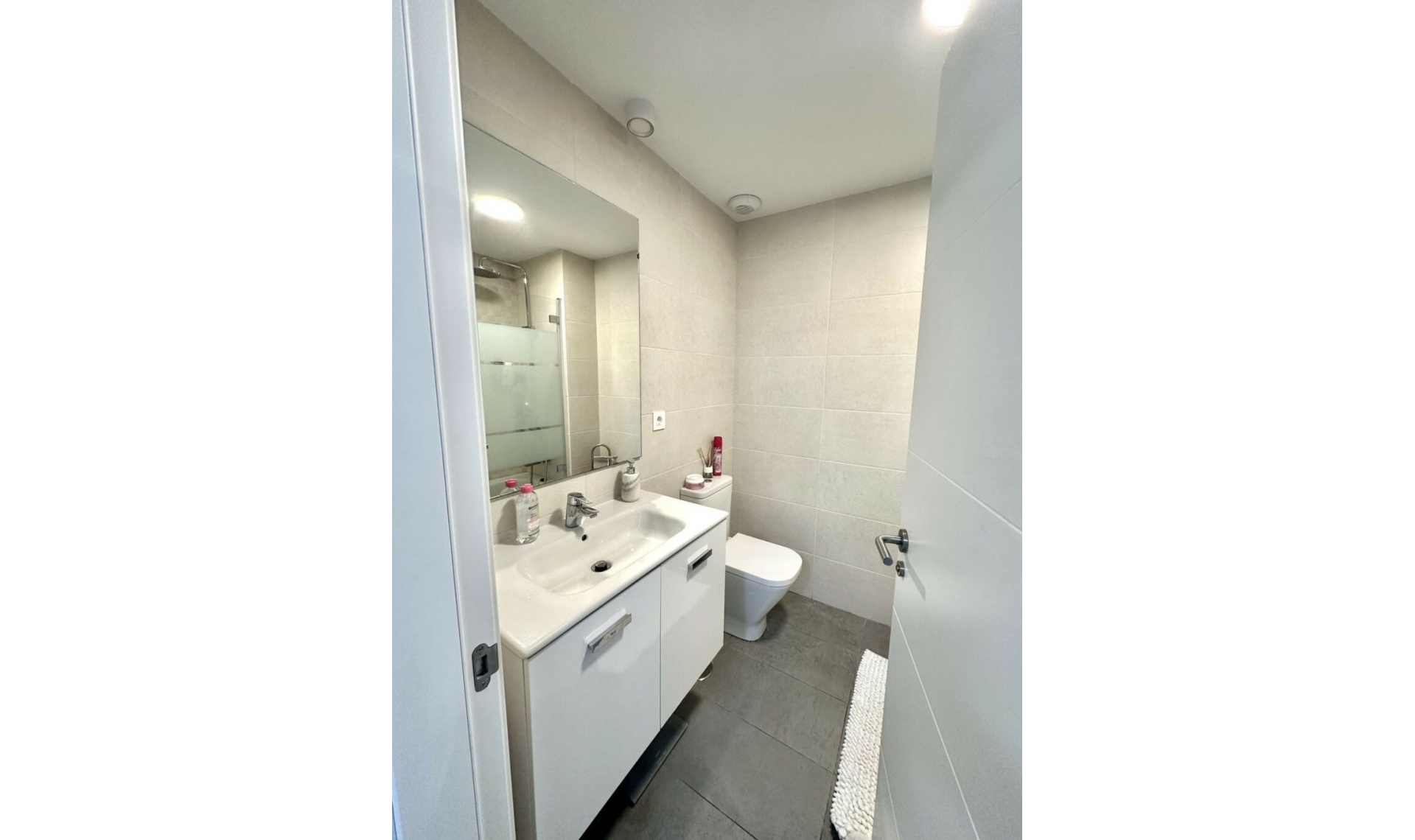 Resale - Apartment -
San Pedro de Alcántara