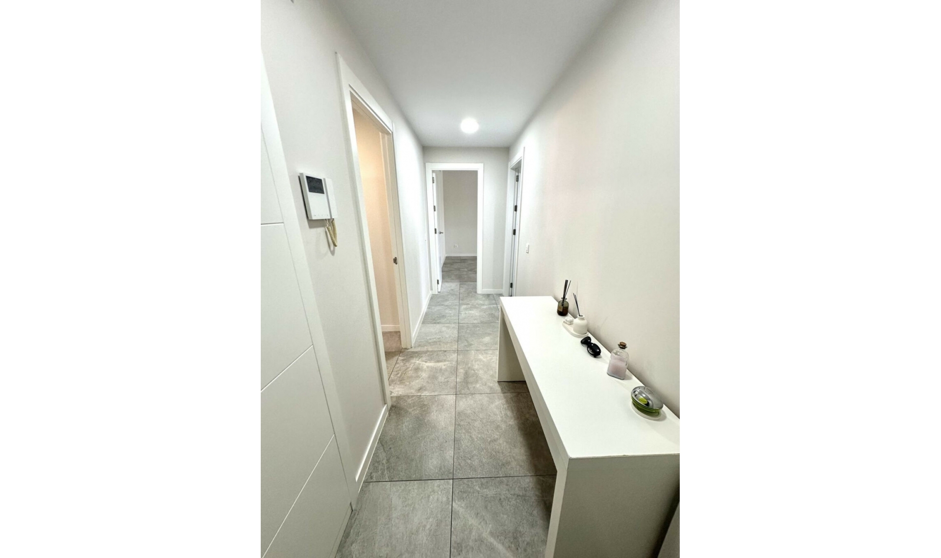 Resale - Apartment -
San Pedro de Alcántara