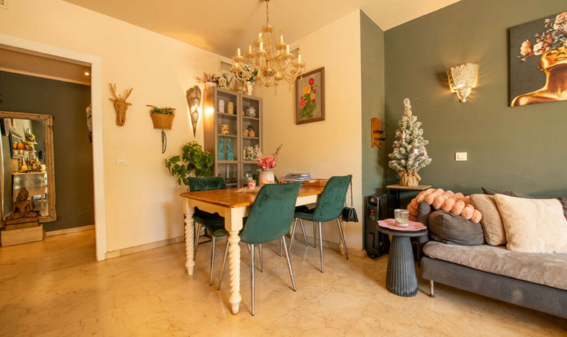 Resale - Apartment -
San Pedro de Alcántara