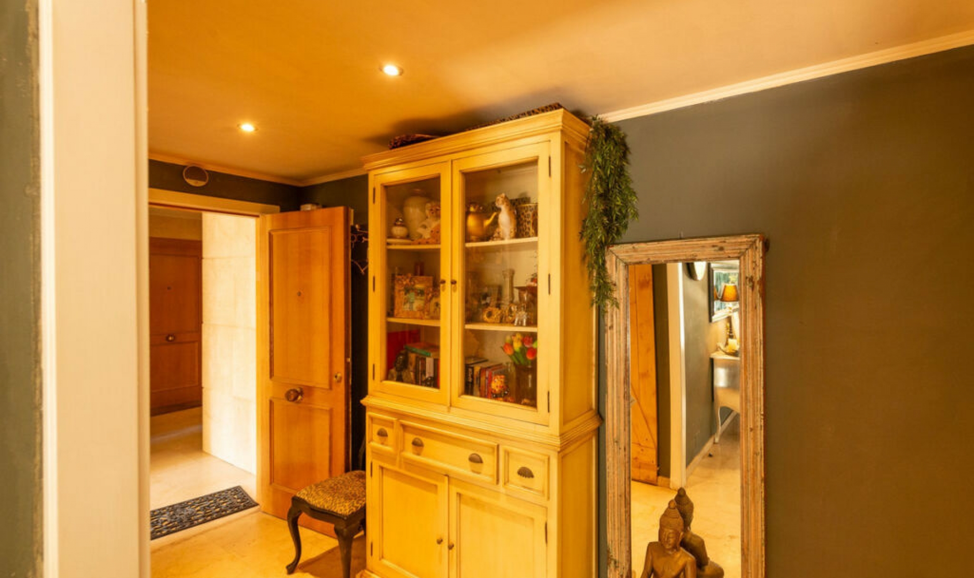 Resale - Apartment -
San Pedro de Alcántara