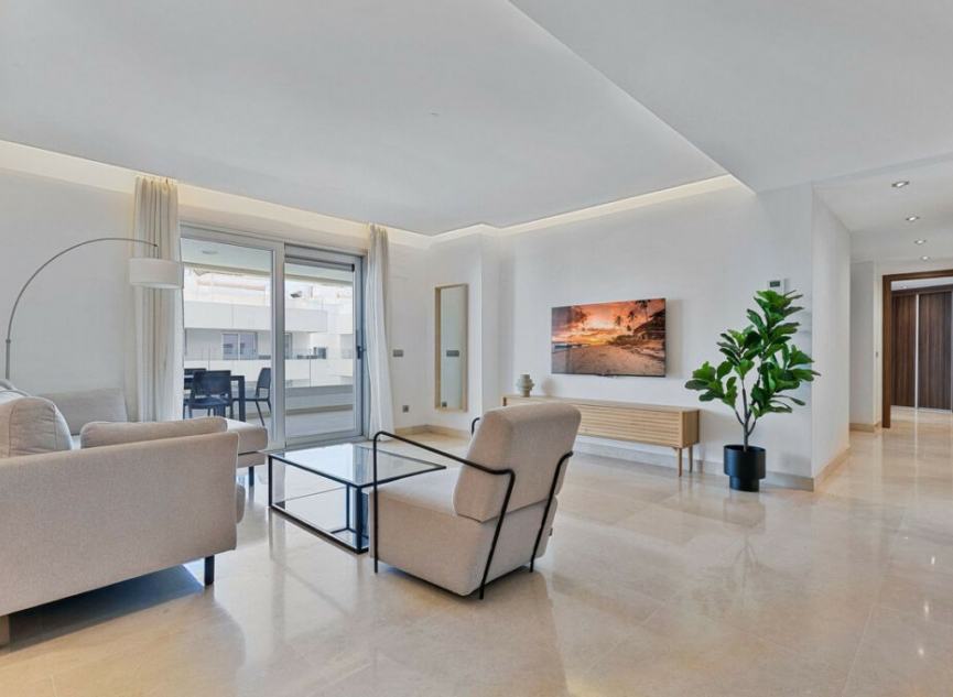 Resale - Apartment -
San Pedro de Alcántara