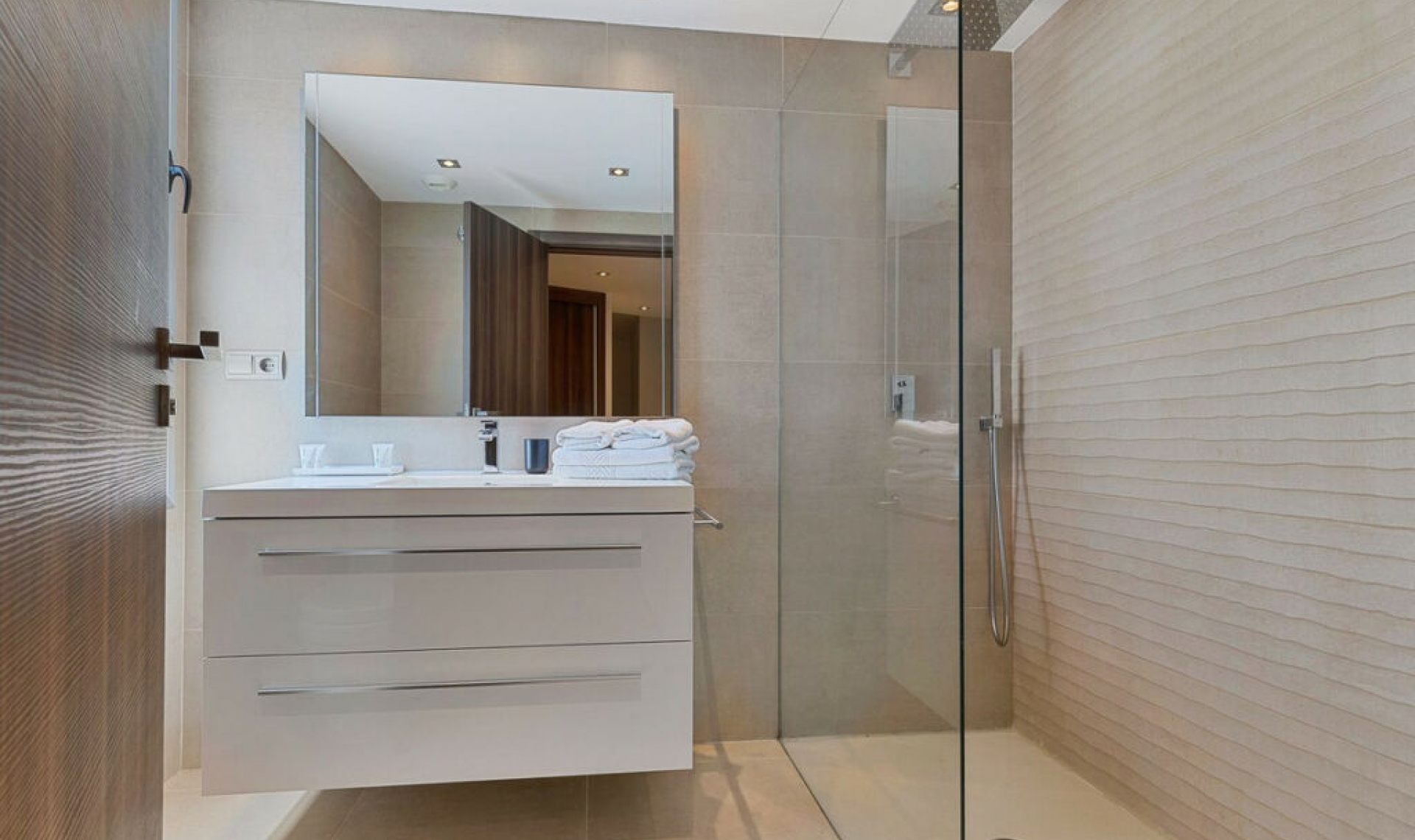 Resale - Apartment -
San Pedro de Alcántara