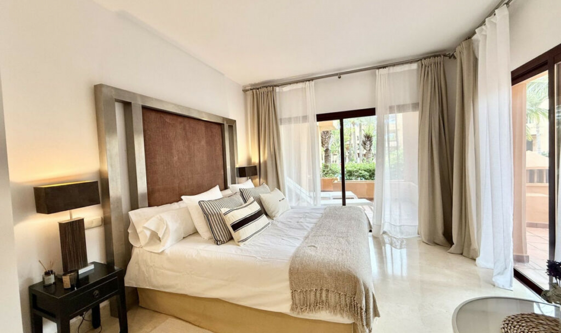 Resale - Apartment -
San Pedro de Alcántara