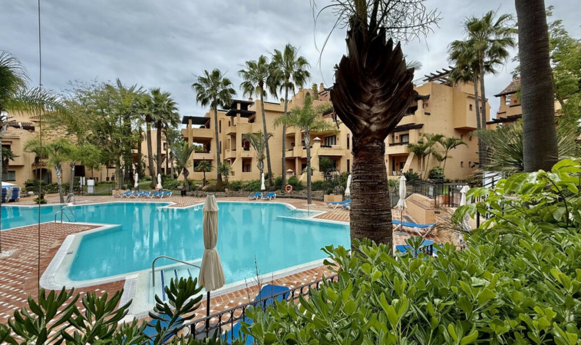Resale - Apartment -
San Pedro de Alcántara