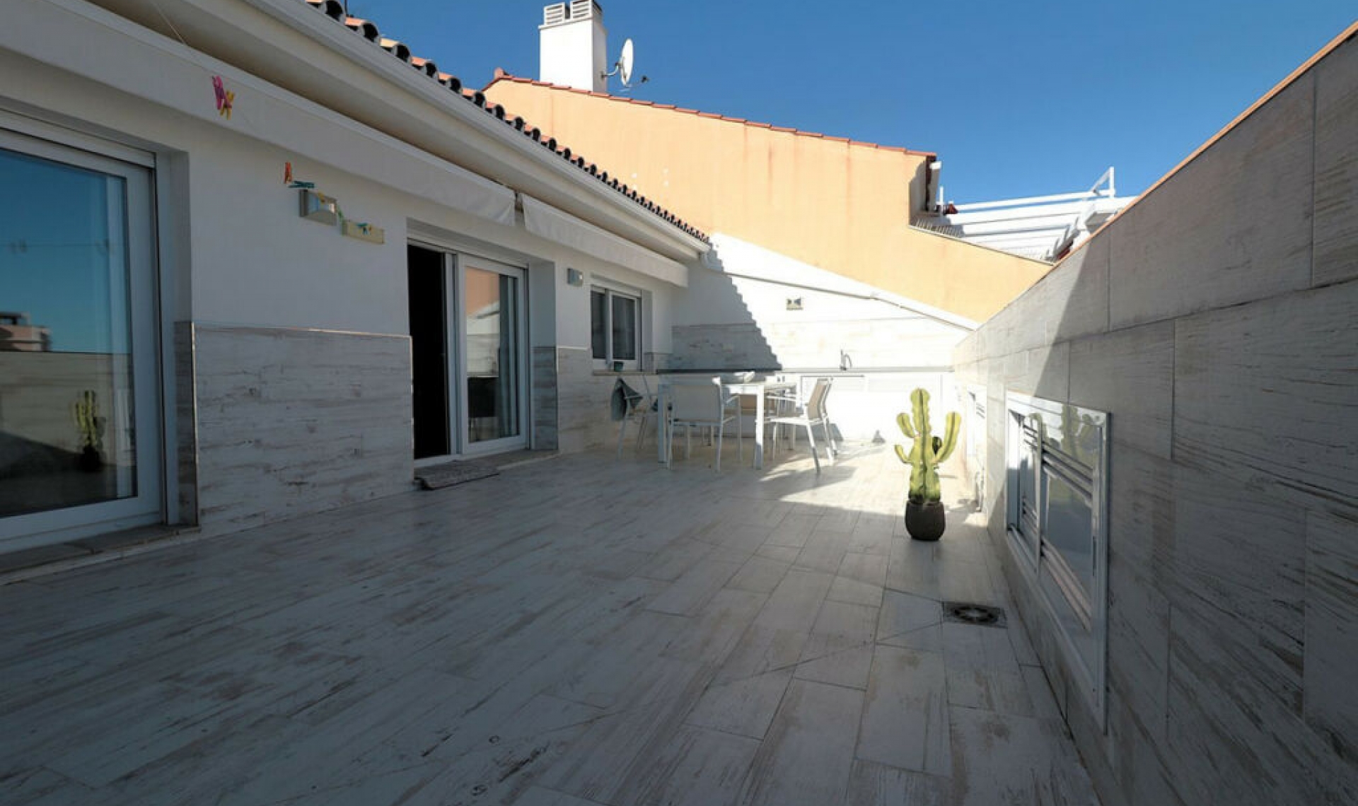 Resale - Apartment -
San Pedro de Alcántara