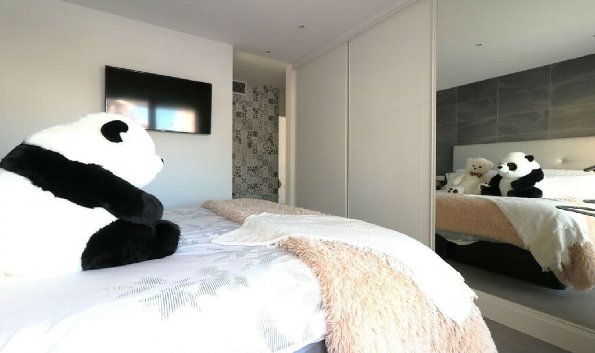 Resale - Apartment -
San Pedro de Alcántara