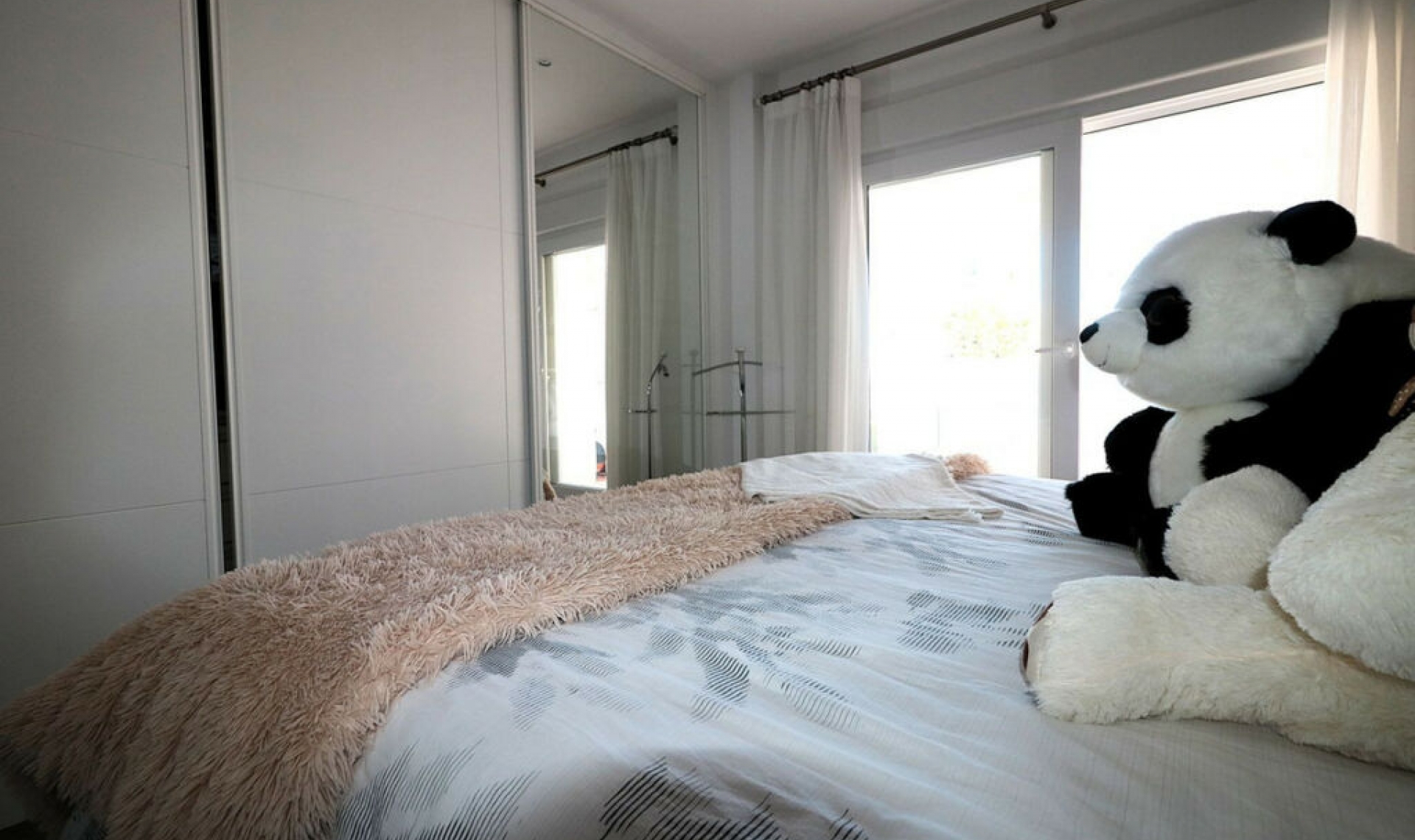 Resale - Apartment -
San Pedro de Alcántara