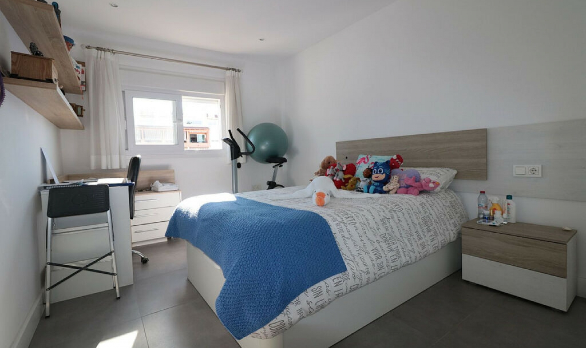 Resale - Apartment -
San Pedro de Alcántara